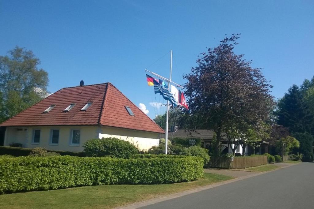 Neu! Ferienwohnung Zum Anker Heeslingen Bagian luar foto