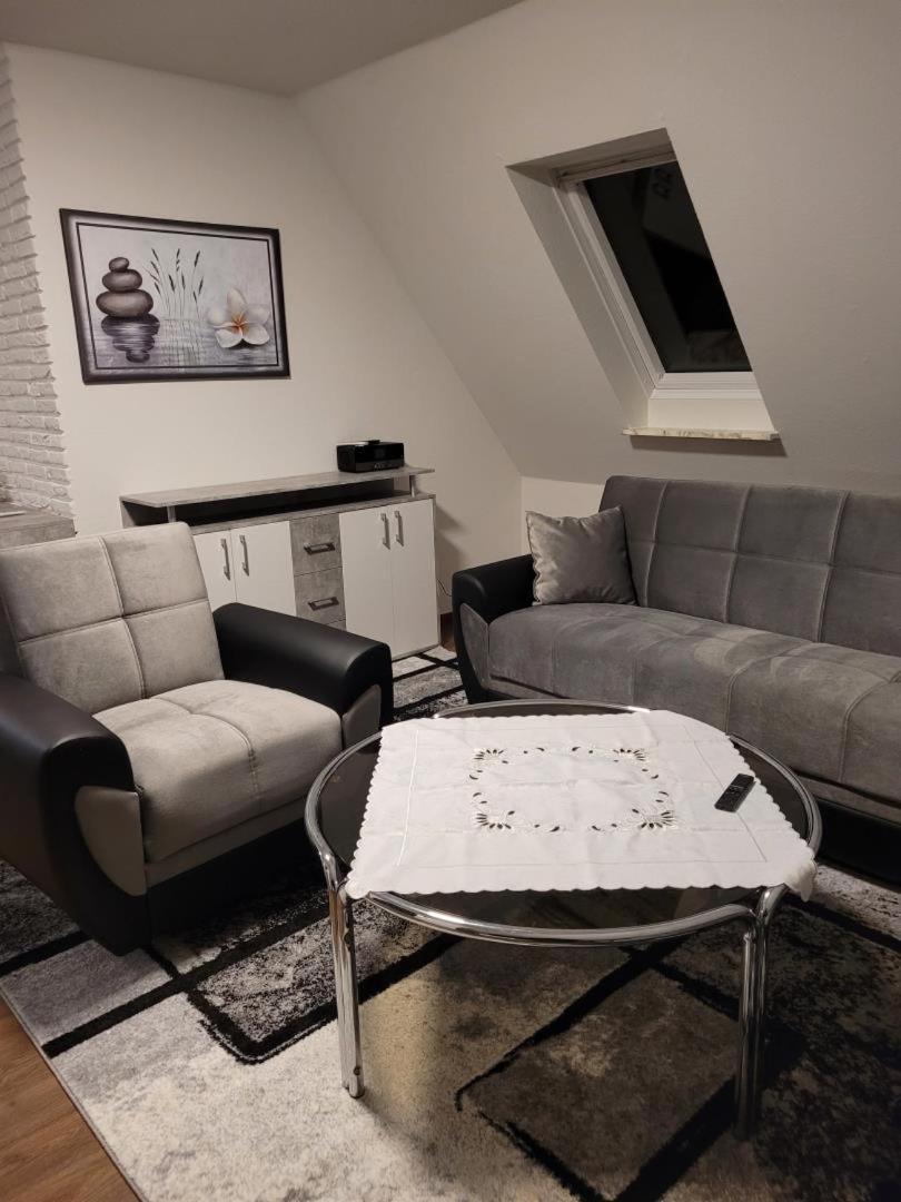 Neu! Ferienwohnung Zum Anker Heeslingen Bagian luar foto